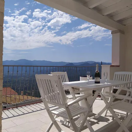La Terrazza *